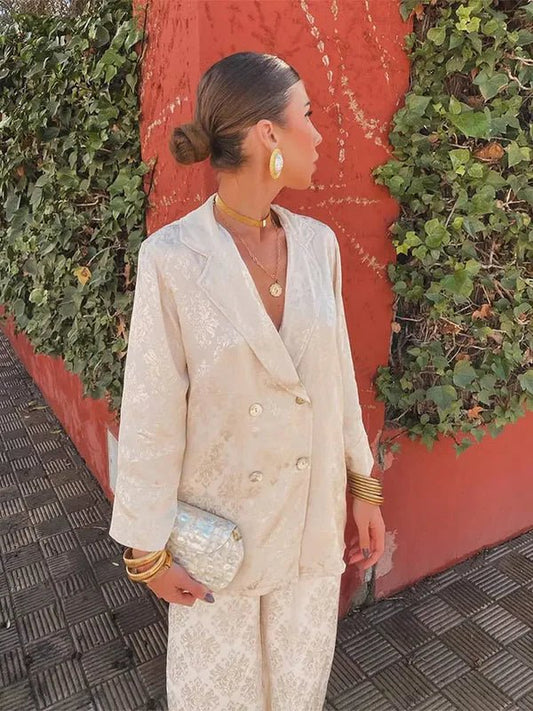 Elegantes Blazer für Damen mit stilvollem, maßgeschneidertem Schnitt - Livezo