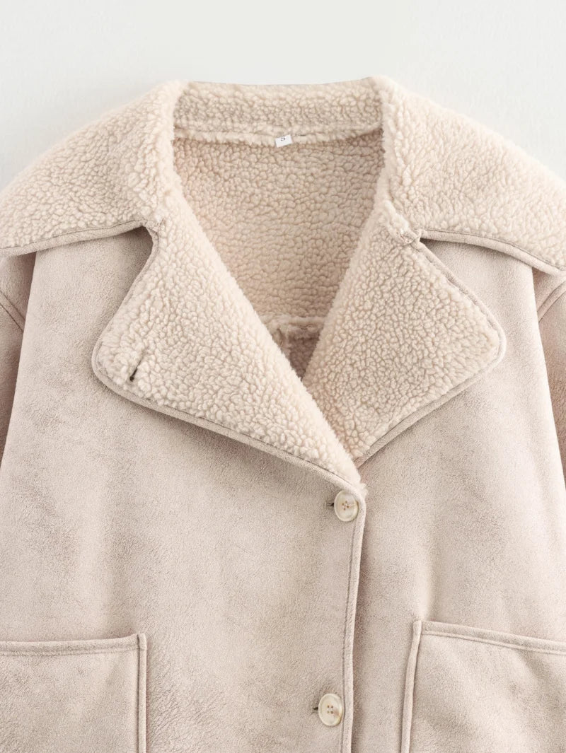 Gemütliche Mode-Essentials für Herbst und Winter 2025