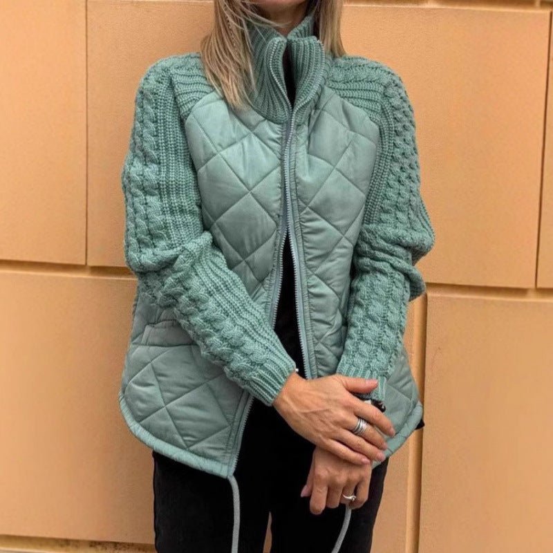 Gemütliche Steppjacke mit Strickärmeln für Damen - Livezo