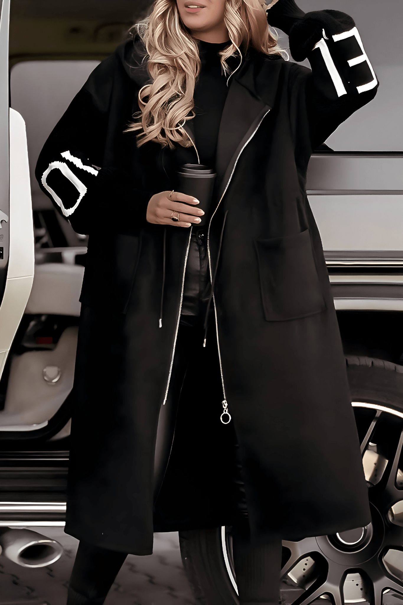 Gemütliche Strick - Hoodie - Jacke mit Ärmeln für Damen - Livezo