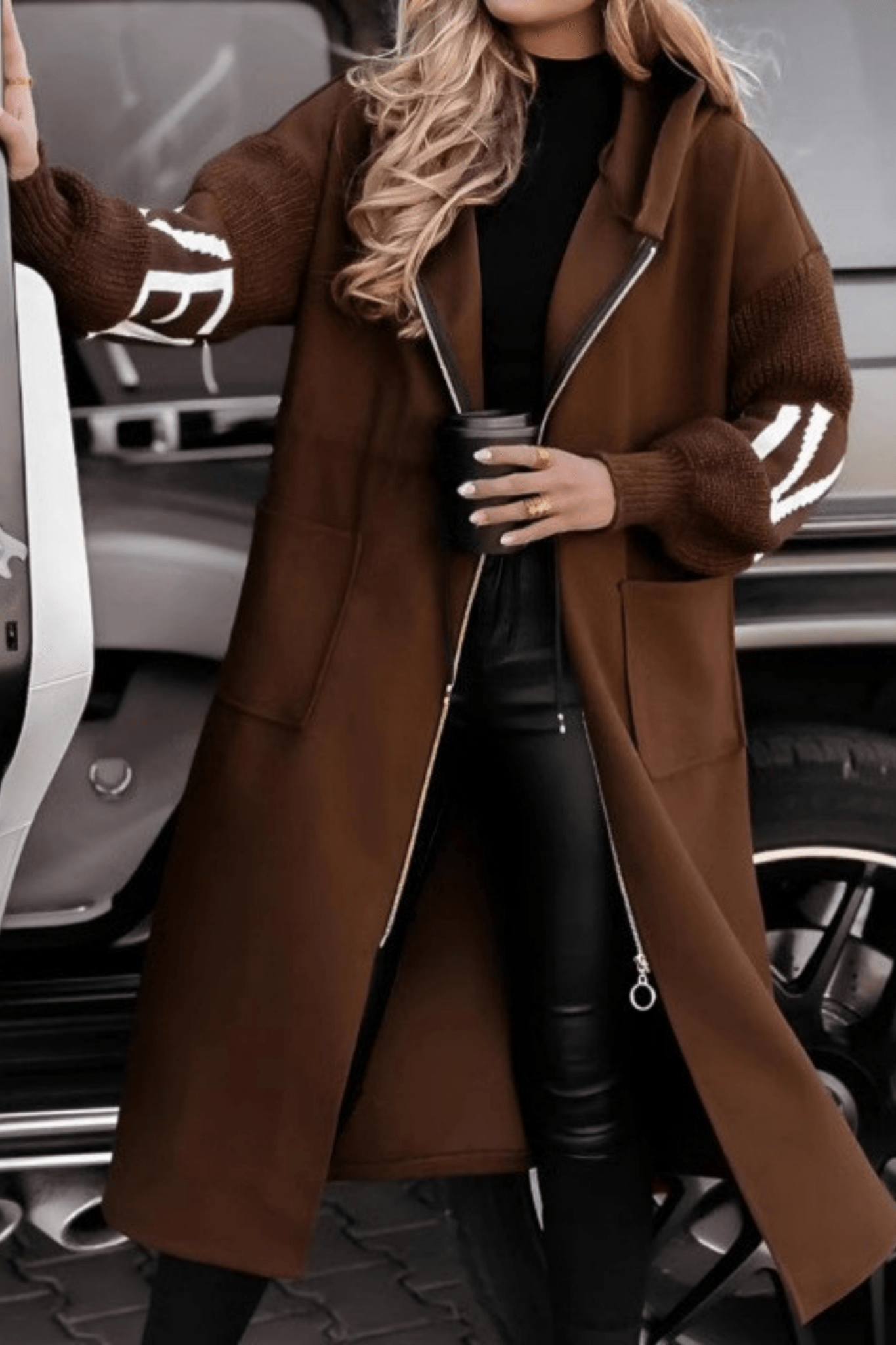 Gemütliche Strick - Hoodie - Jacke mit Ärmeln für Damen - Livezo