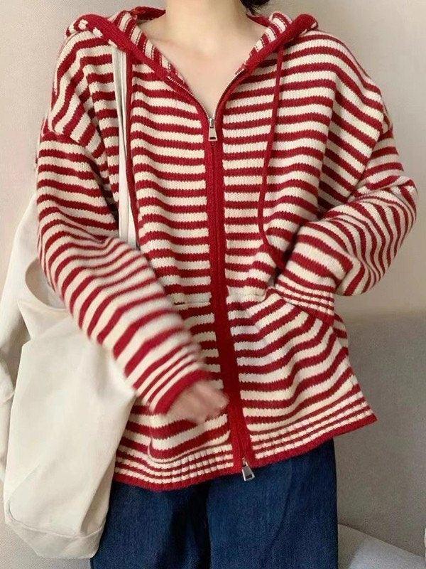 Gemütlicher gestreifter Kapuzen - Strickjacke mit Reißverschluss - Livezo