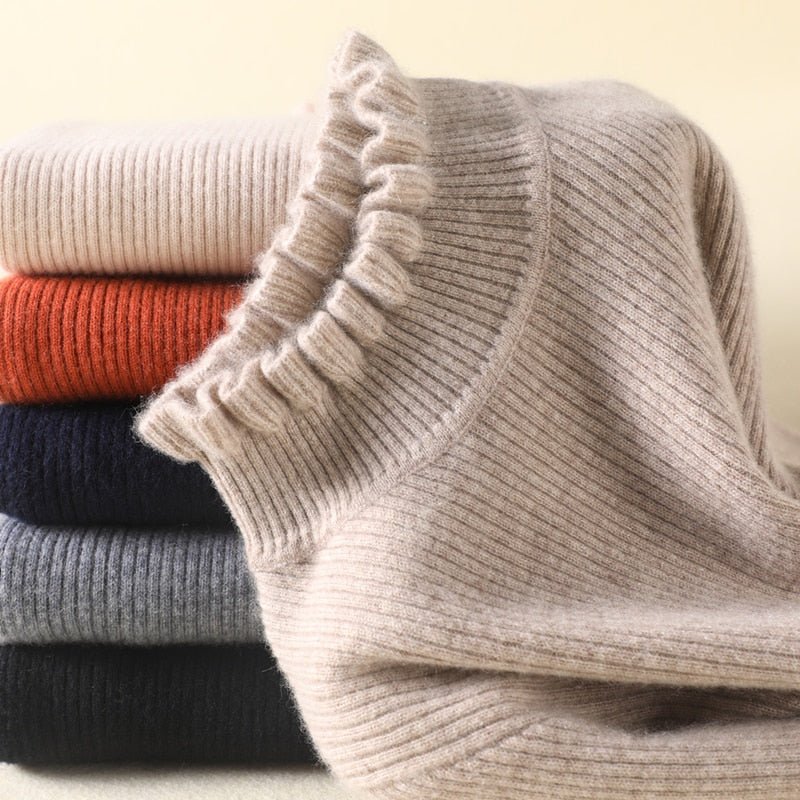Gemütlicher Rollkragen - Strickpullover mit femininen Rüschenakzenten - Livezo