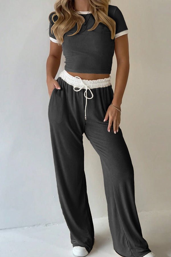 Legeres zweiteiliges Set mit Rundhalsausschnitt und Hose mit elastischem Bund - Livezo