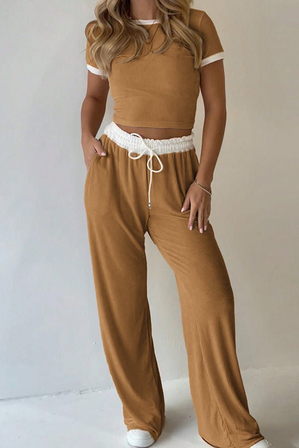 Legeres zweiteiliges Set mit Rundhalsausschnitt und Hose mit elastischem Bund - Livezo