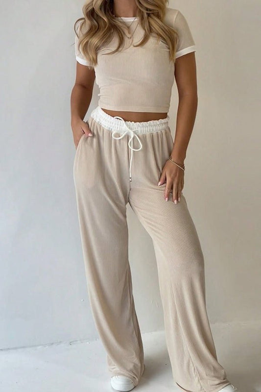 Legeres zweiteiliges Set mit Rundhalsausschnitt und Hose mit elastischem Bund - Livezo