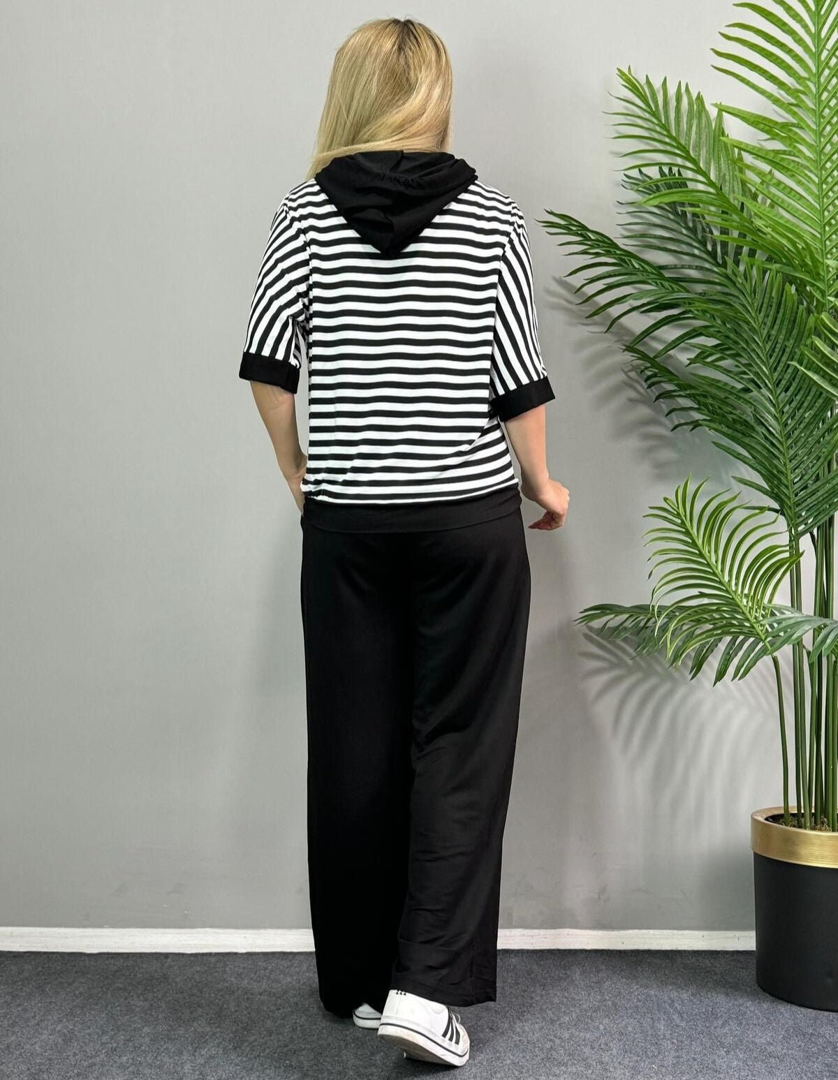 Schickes gestreiftes zweiteiliges Lounge - Set - Livezo