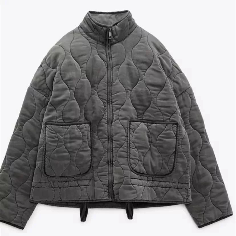 Vintage Steppjacke mit klassischer Steppnaht - Detailierung - Livezo