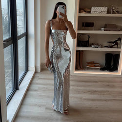 Shay Pailletten-Maxikleid mit Cut-Outs