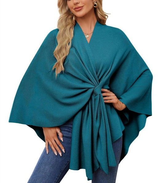 Weicher eleganter Schal-Poncho für gemütlich-schicke Lagenlooks