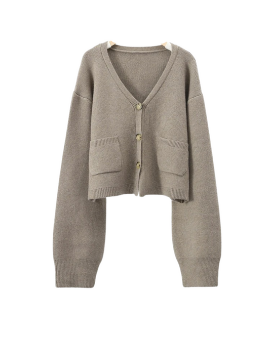 Gemütliche klassische Strickjacke für Damen