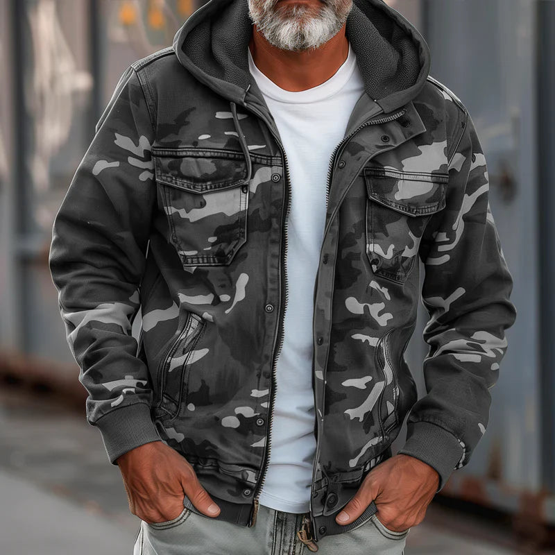 Men’s Camouflage Zip Hoodie- Robuster Stil trifft auf ganztägigen Komfort