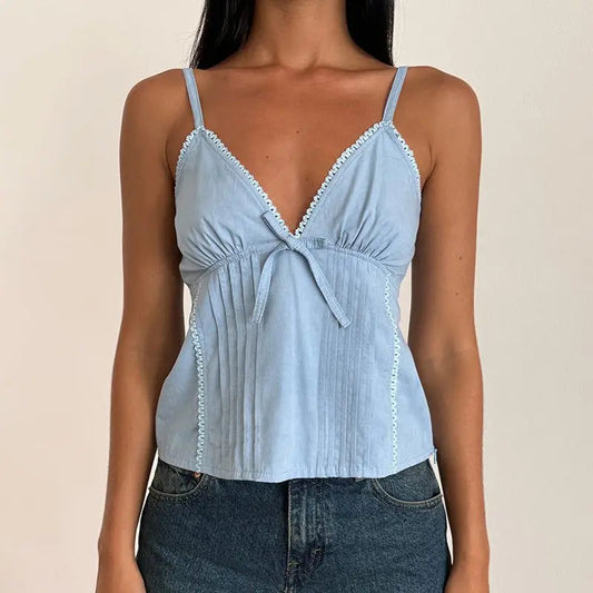Schickes Crop-Top mit V-Ausschnitt und verstellbarer Schleife