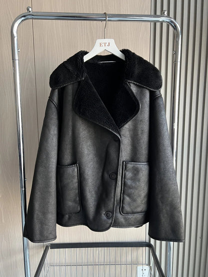 Gemütliche Mode-Essentials für Herbst und Winter 2025