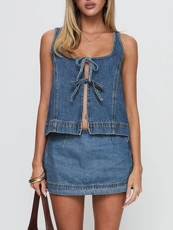 Legeres Jeans-Crop-Top mit Knoten vorne und Minirock Set