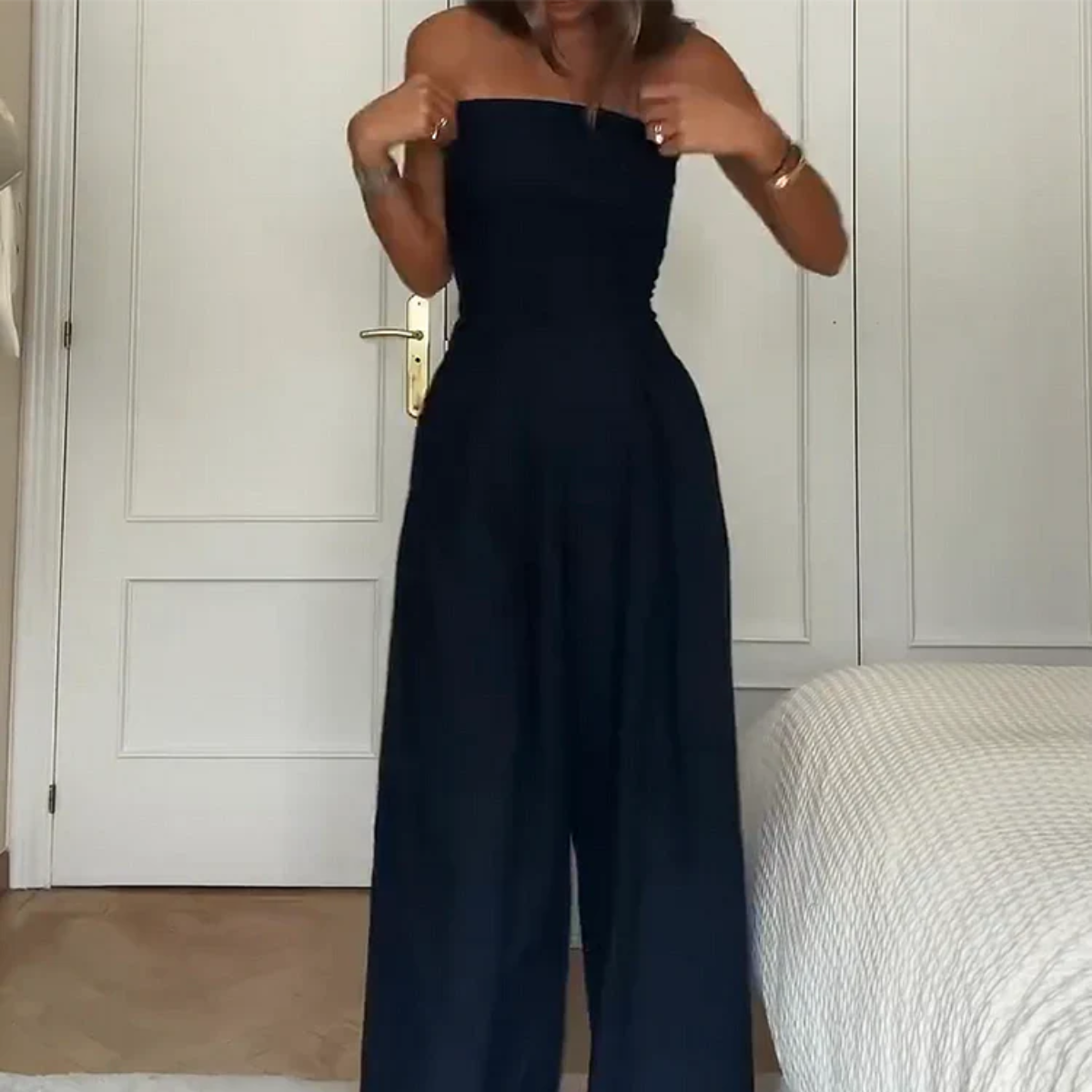 Schmeichelhafter stilvoller Jumpsuit für Damen