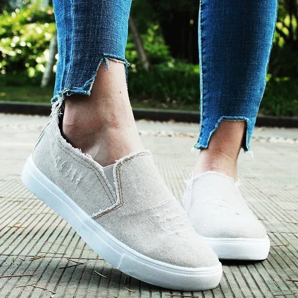 Denim Slip-on Sneakers - Denim-Tage, bequemer Style!