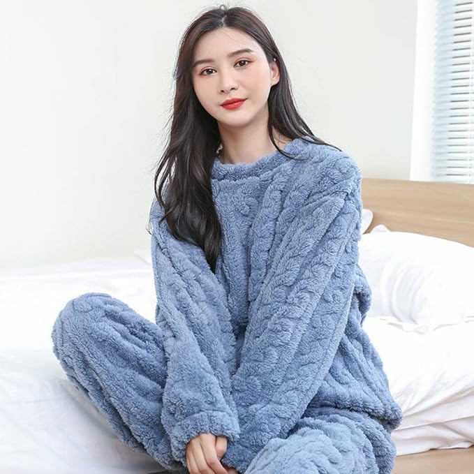 Nina - Extra warmer Winterpyjama aus weichem Fleece