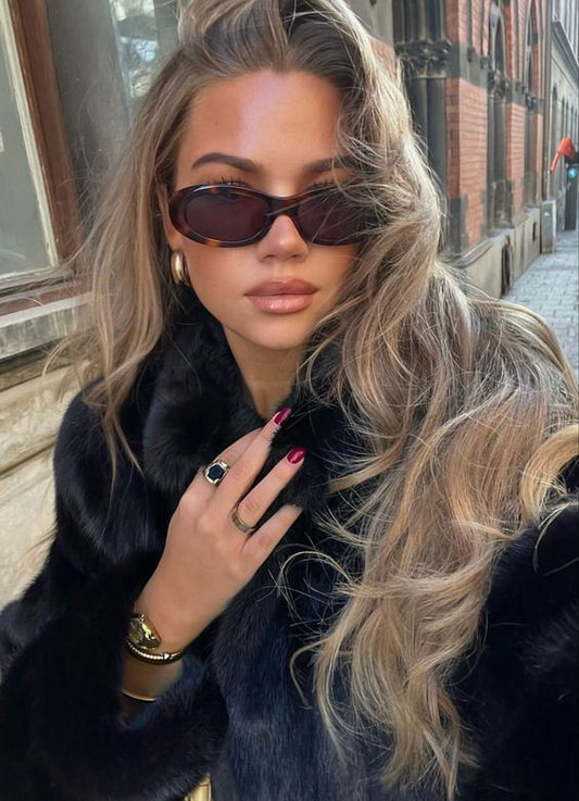 Retro Sonnenbrille mit klarem Glas für zeitlosen Stil