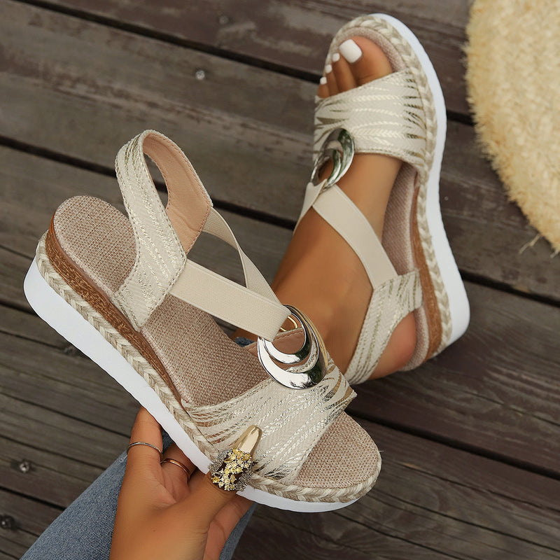 Hazel | Keilsandalen mit Peeptoe