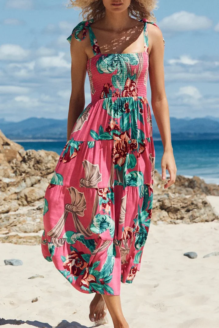 Bedrucktes Trägerkleid mit Patchwork im urbanen Stil