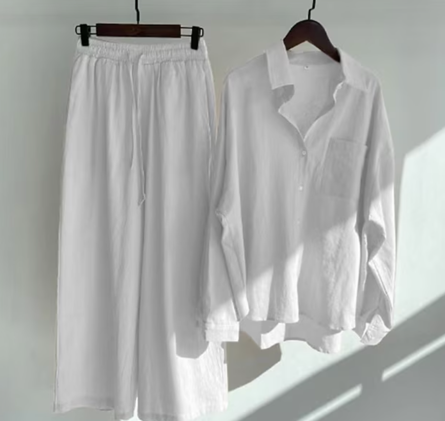 Entspanntes Leinenblusen- und Weitbein-Hosen-Set