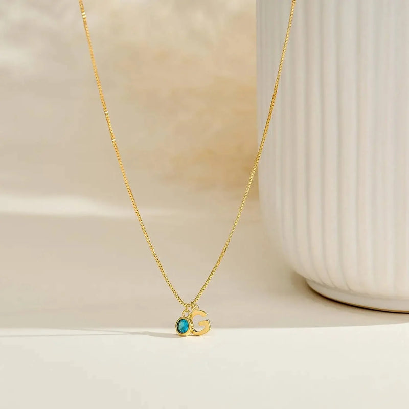 Birthstone Initial Necklace - Trage deine Kinder immer nah bei dir