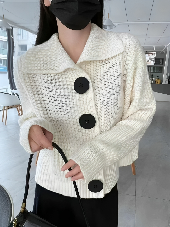 Federica - Gestrickter Cardigan mit Umlegekragen