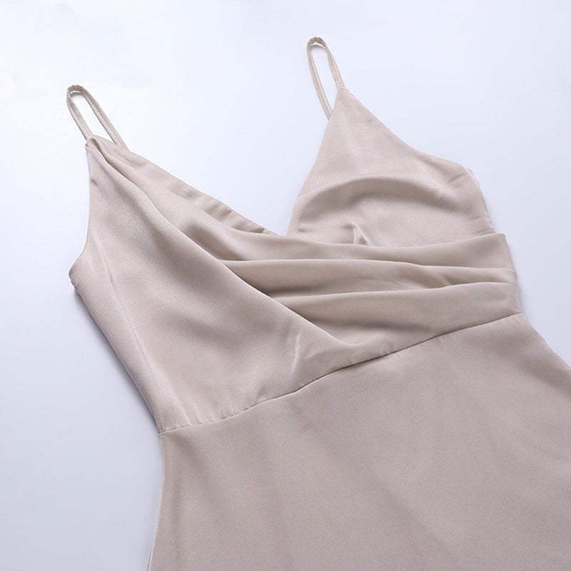 Sophie – Zeitloses Midi-Kleid