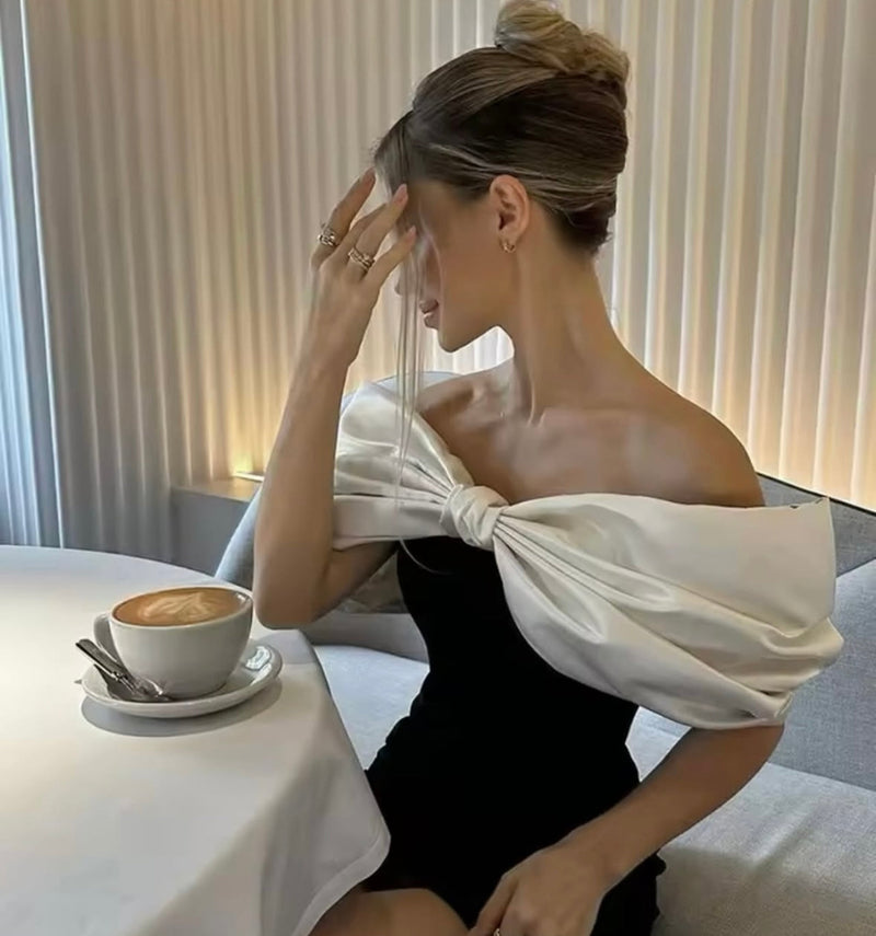 Rowanne | Glamouröses Schleifen-Kleid