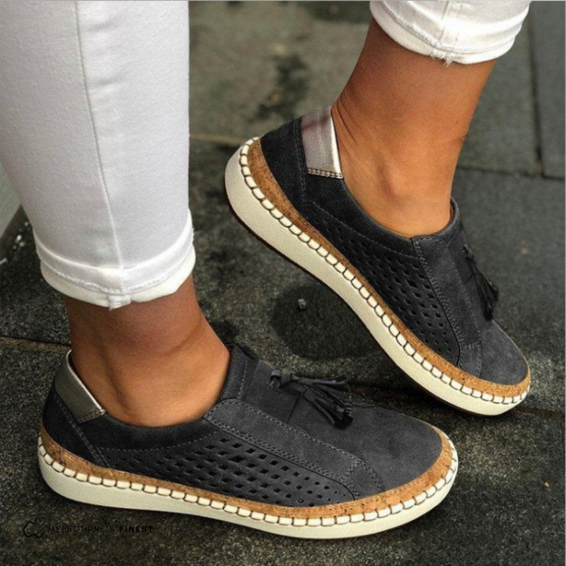 Lola Freizeit-Loafer mit Quasten