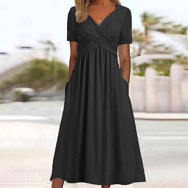 MAIKA | Stylish & Flattering Dress