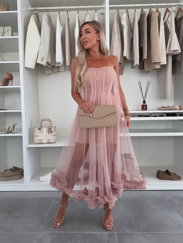 Reilly – Anmutige feminine Eleganz