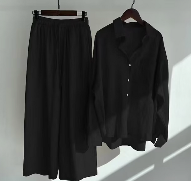 Entspanntes Leinenblusen- und Weitbein-Hosen-Set