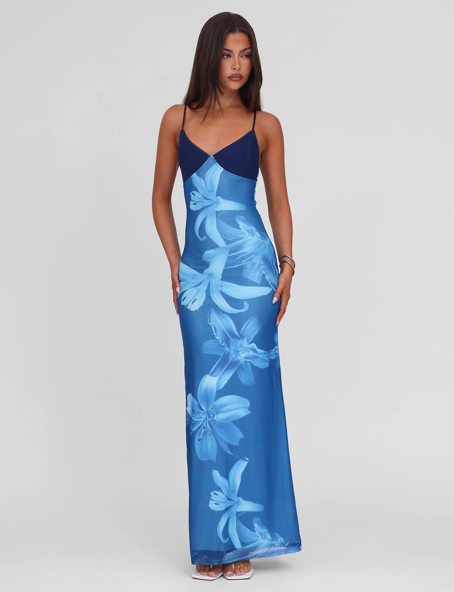 Alaina Ärmelloses Midikleid - Livezo