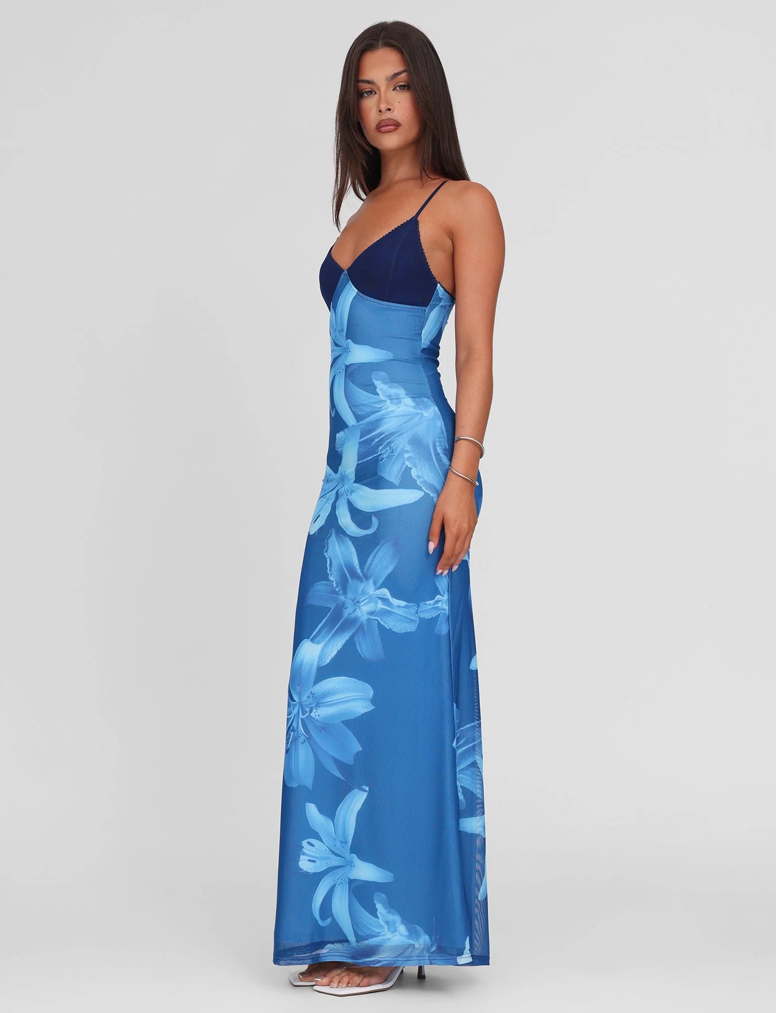 Alaina Ärmelloses Midikleid - Livezo