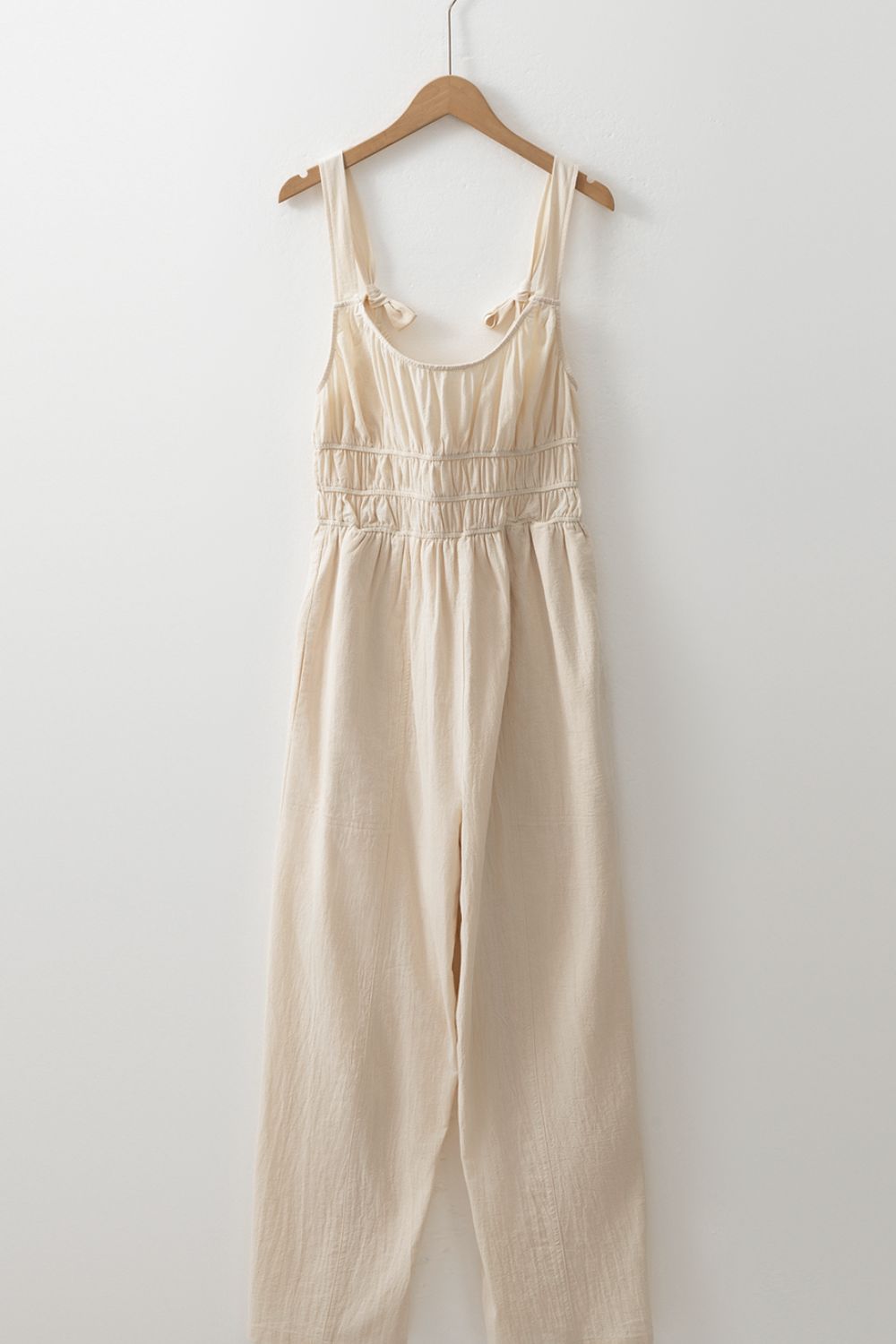 Ärmelloser Jumpsuit mit gerafftem Oberteil und weitem Bein für Damen - Livezo