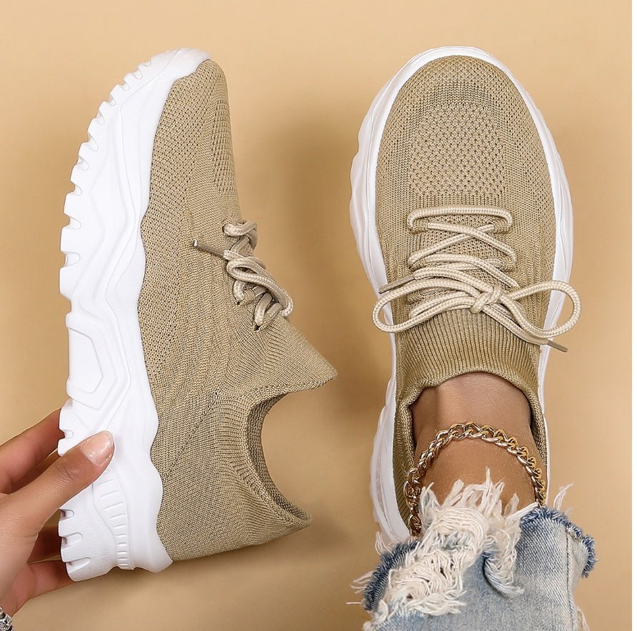 Bequeme orthopädische Schuhe mit zusätzlicher Fußunterstützung - Livezo