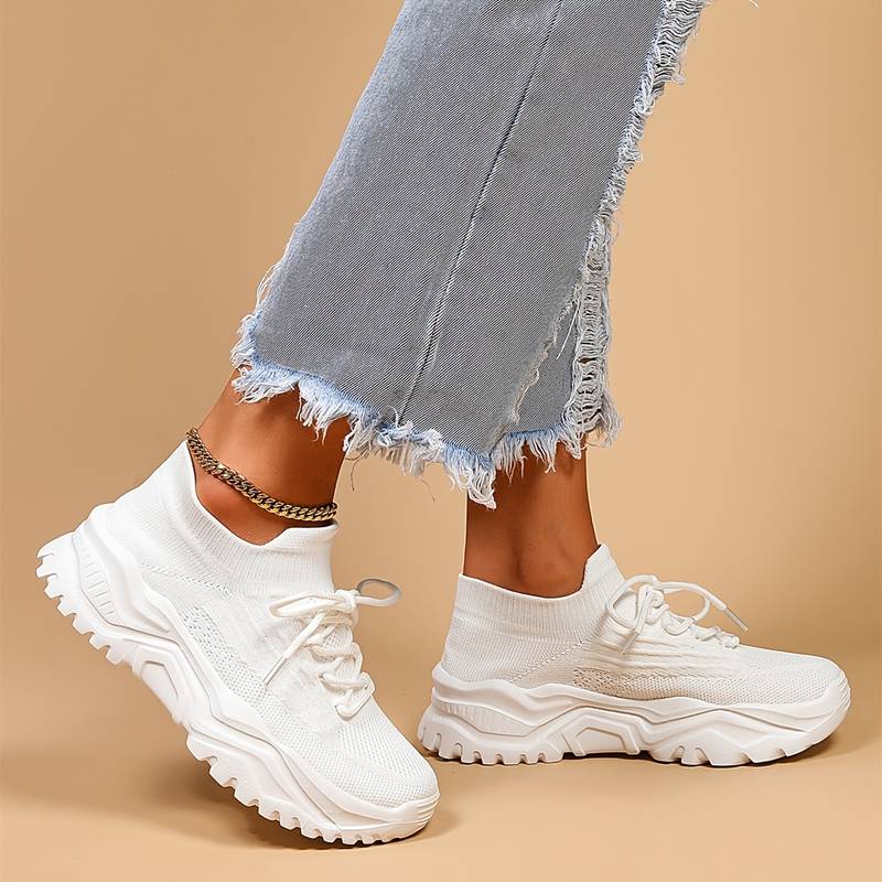 Bequeme orthopädische Schuhe mit zusätzlicher Fußunterstützung - Livezo