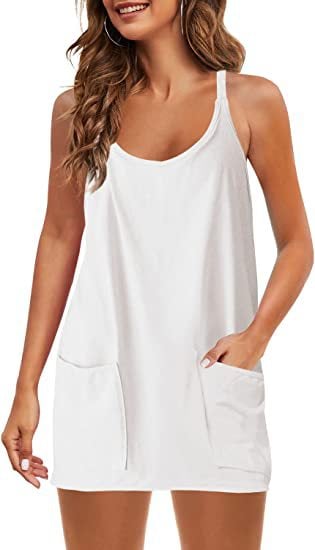 Bequemes Minikleid mit Trägern und integrierten Shorts - Livezo
