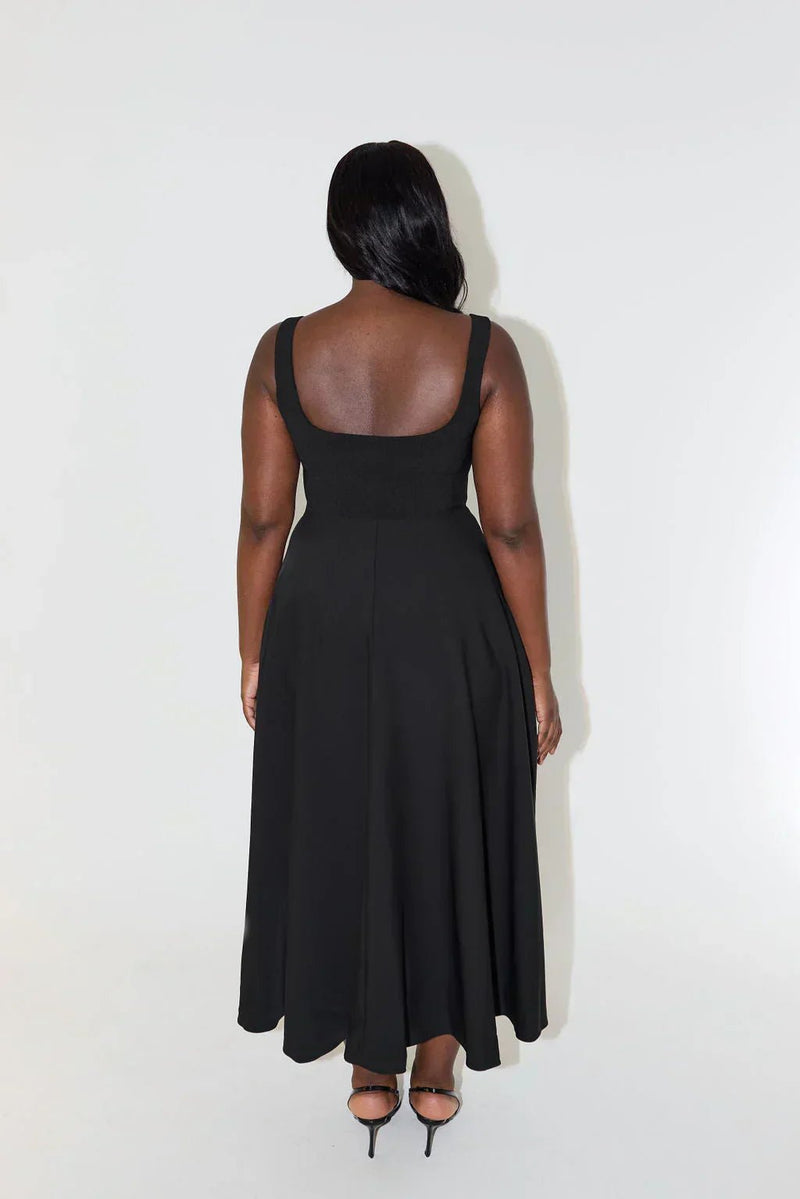Bequemes schickes fließendes Kleid für alltägliche Eleganz - Livezo