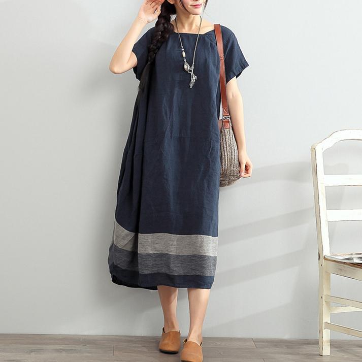 Blaues Übergröße Leinen - Sommerkleid mit Schlitzhalsausschnitt Maxi - Design - Livezo
