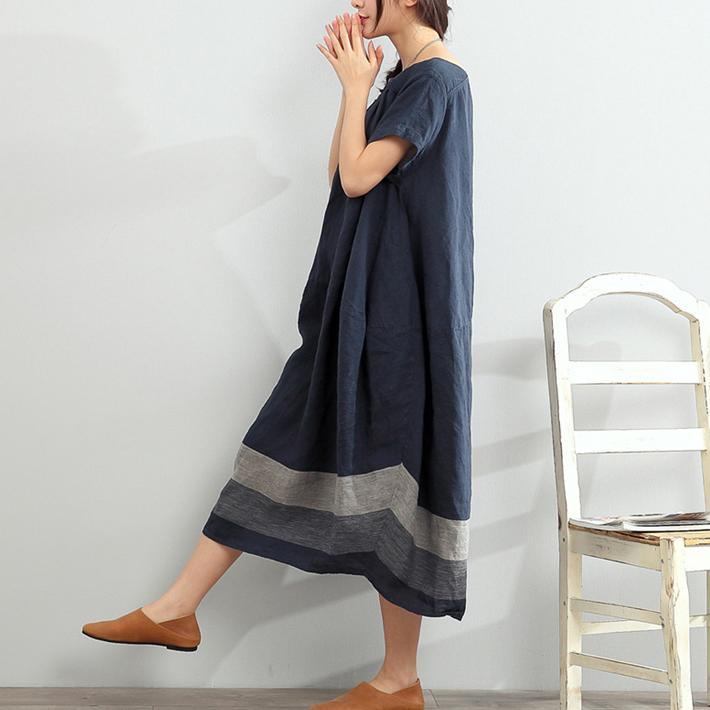 Blaues Übergröße Leinen - Sommerkleid mit Schlitzhalsausschnitt Maxi - Design - Livezo