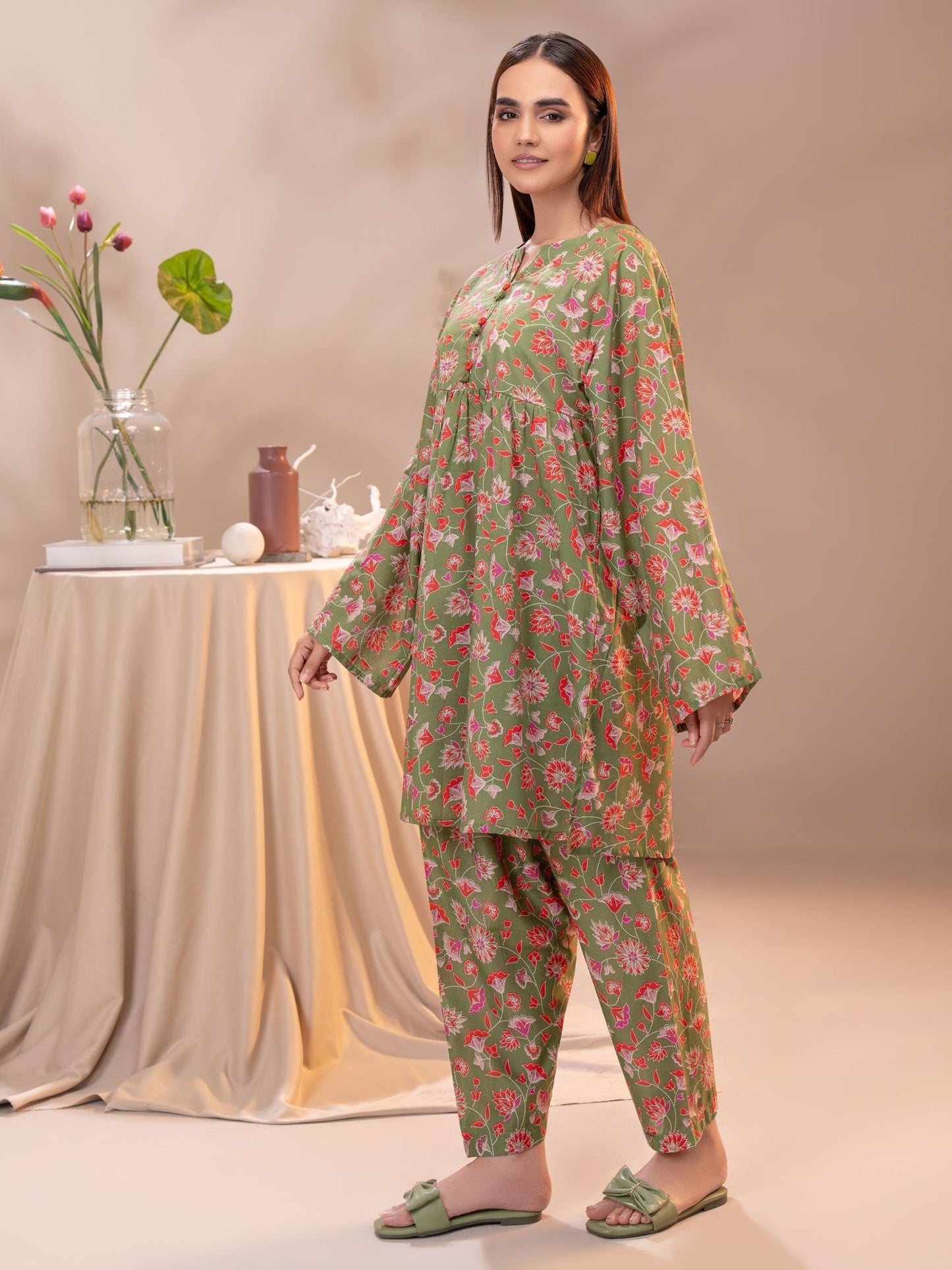 Cambric Printed Shirt (Unstitched) - Stilvoll, Leicht & Bequem - Livezo