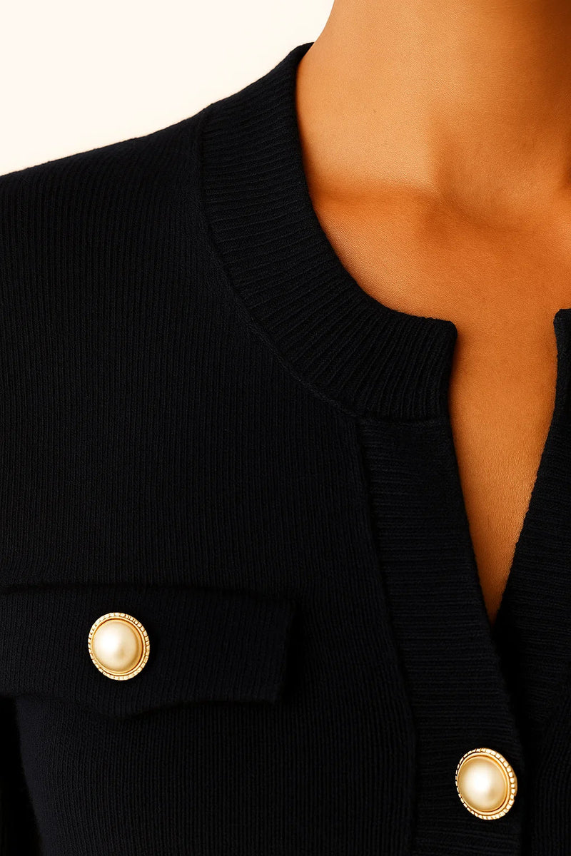 Moderner gemütlicher Cardigan mit langen Ärmeln