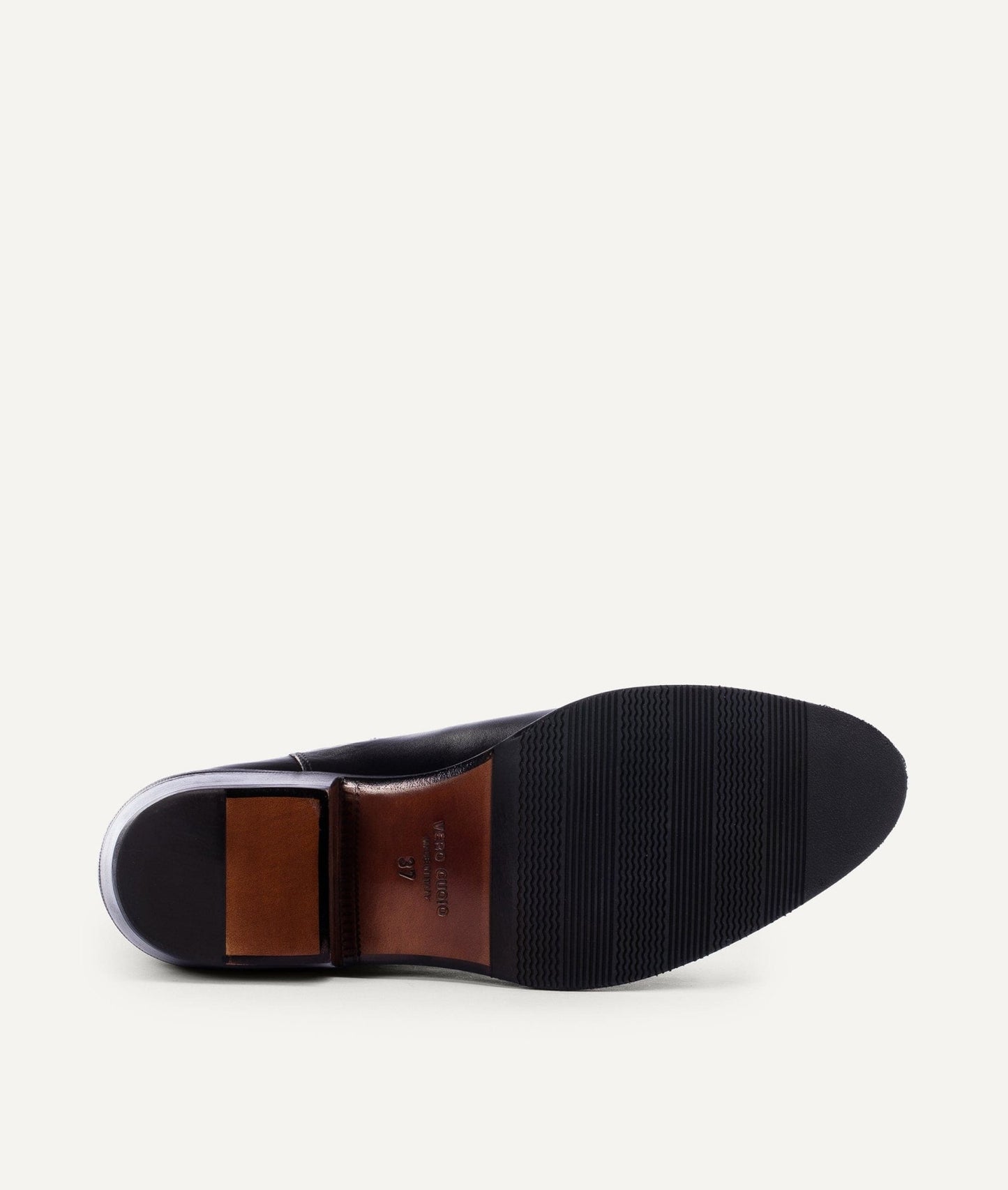 Chelsea Bootie in Calf Leather - Zeitlose Eleganz - Livezo