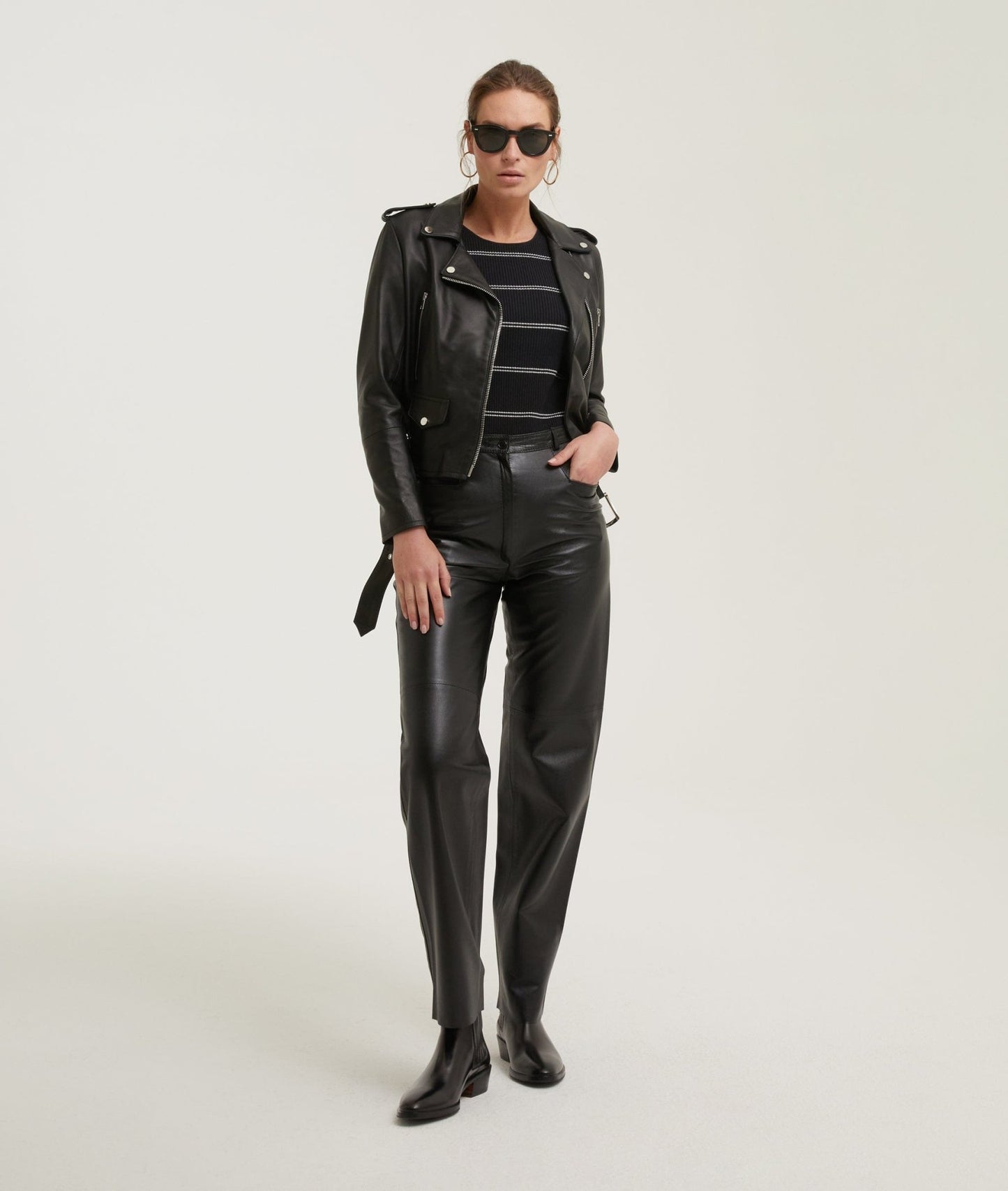 Chelsea Bootie in Calf Leather - Zeitlose Eleganz - Livezo