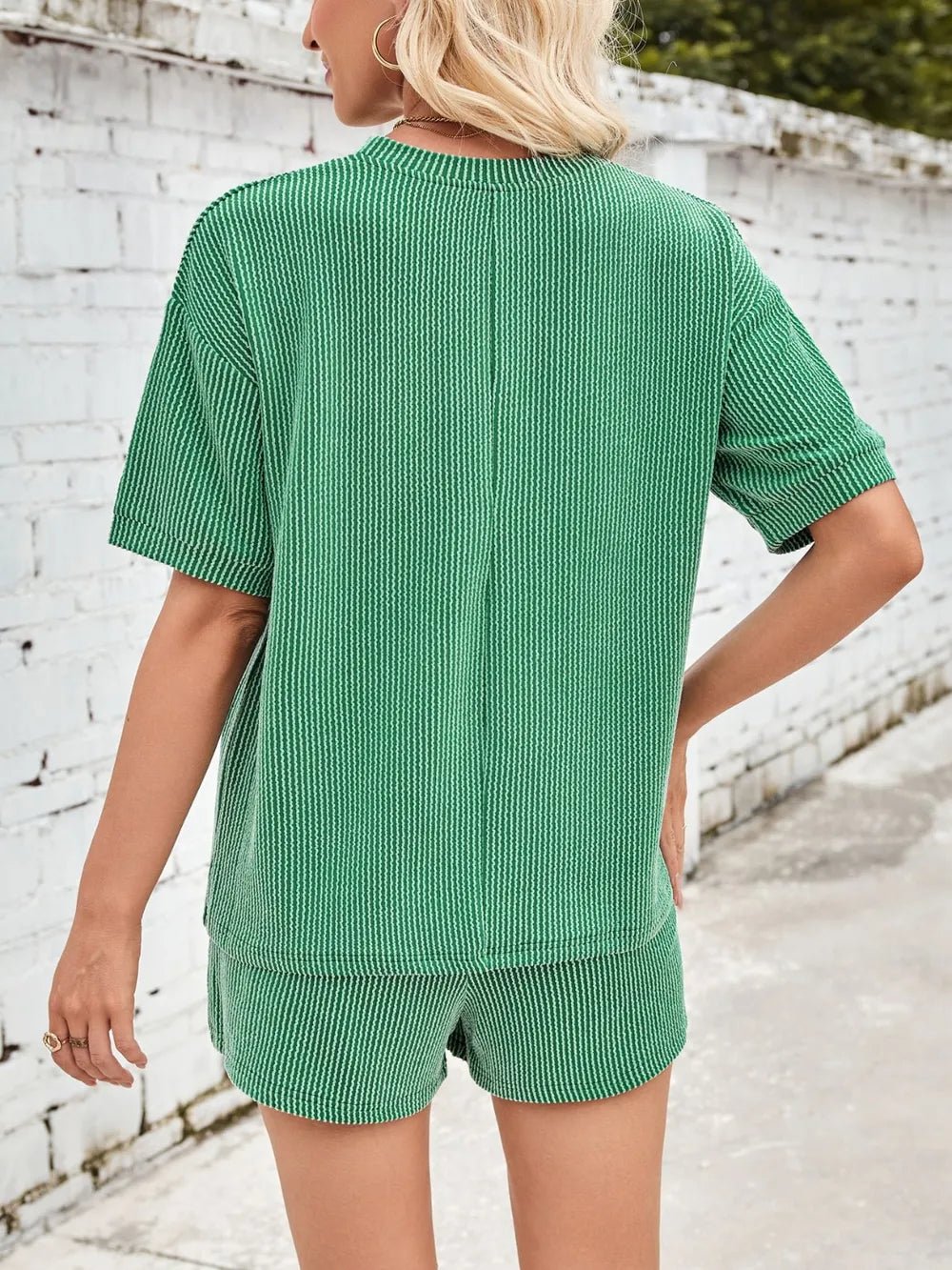 Damen Rundhalsausschnitt Halbarm Oberteil und Shorts mit Kordelzug Set - Livezo