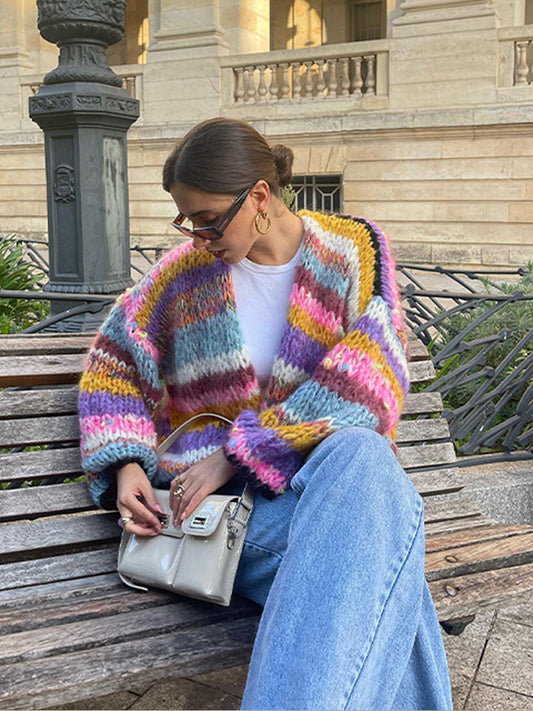 Gemütlicher Strukturstrickpullover mit Akzentdetails