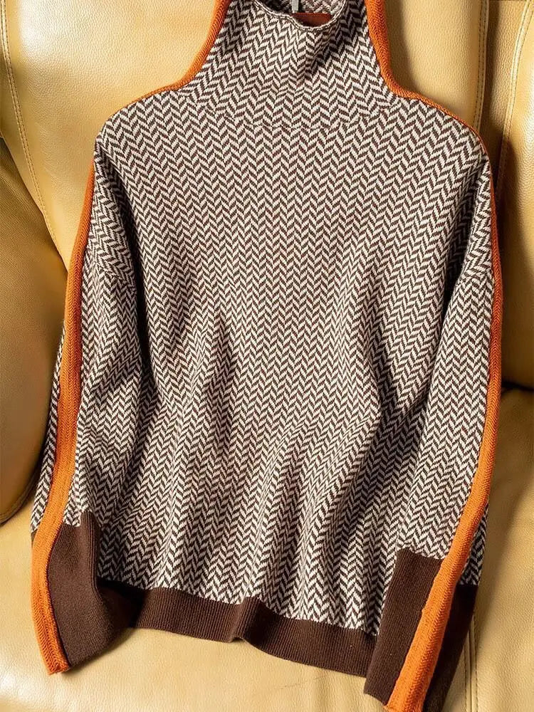 Tabea - Damen-Rollkragenpullover mit Colorblock-Design und kontrastierenden Chevron-Details